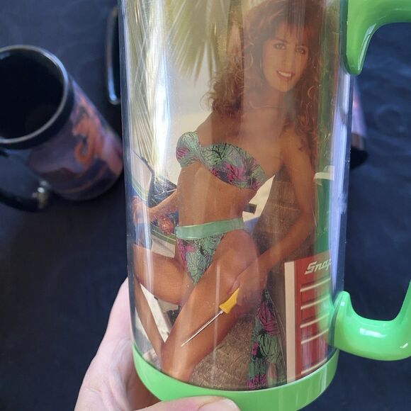 Vintage Snap-On Tools Pinup Girls Thermo-Serv Cups. Set Of 4! Handles. - Picture 3 of 13